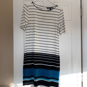 White House Black Market sheath dress size small. Like new.